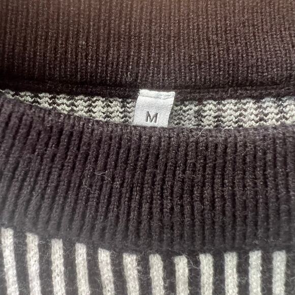 Minimalist Black & White Vertical Stripe Sweater Pullover Top M - Picture 5 of 10